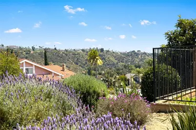 22610 Blue Palm Ln, Diamond Bar, CA 91765 - Photo 39