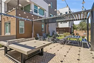 633 S Lyon St, Santa Ana, CA 92705 - Photo 35