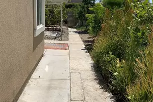 10977 Coalinga, Montclair, CA 91763 - Photo 11