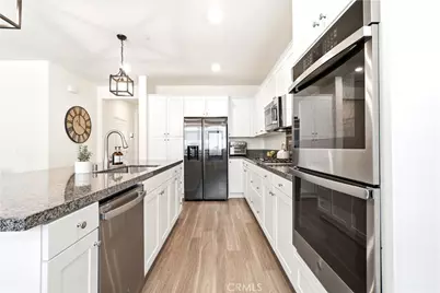 16432 Ambrosia Ln., Fontana, CA 92336 - Photo 9