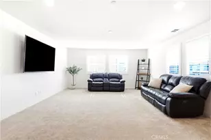16432 Ambrosia Ln, Fontana, CA 92336 - Photo 17