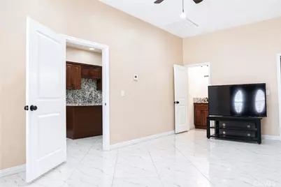 1387 W Francis, Ontario, CA 91762 - Photo 37