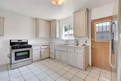1552 W Evans, San Bernardino, CA 92411 - Photo 9