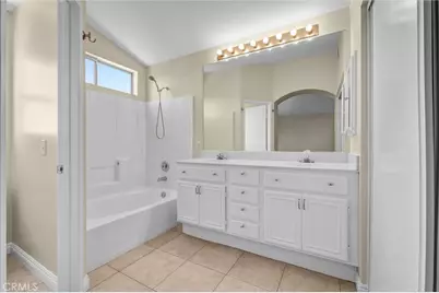 39734 Avenida Miguel Oeste, Murrieta, CA 92563 - Photo 25