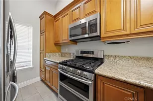 127 Lemon, Irvine, CA 92618 - Photo 9
