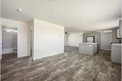 7625 Luna Road, Phelan, CA 92371 - Photo 15