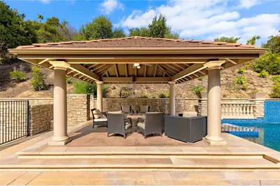 2868 Oak Knoll Dr, Diamond Bar, CA 91765 - Photo 61
