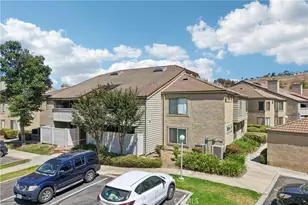 69 Town and Country Rd, Phillips Ranch, CA 91766 - Photo 33