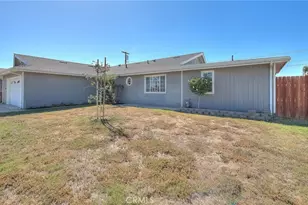 8723 Larkin Ct, Riverside, CA 92503 - Photo 31