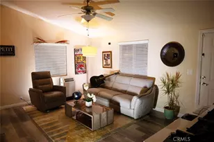 327 W Wilson Street, Costa Mesa, CA 92627 - Photo 5