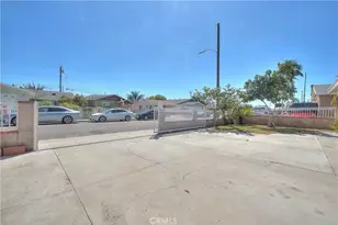 12127 Cedarvale, Norwalk, CA 90650 - Photo 9