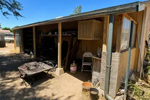 18865 Felton, Hesperia, CA 92345 - Photo 13