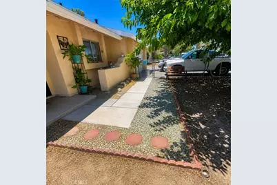 18865 Felton, Hesperia, CA 92345 - Photo 3