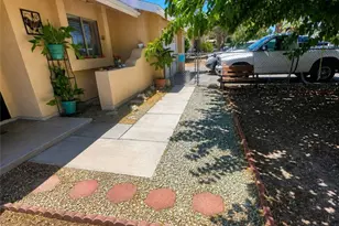 18865 Felton, Hesperia, CA 92345 - Photo 3