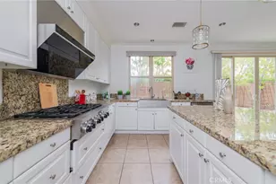 126 Saybrook, Irvine, CA 92620 - Photo 17