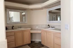 18285 Harbor Dr, Victorville, CA 92395 - Photo 23