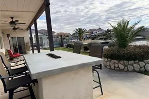 18285 Harbor Dr, Victorville, CA 92395 - Photo 7