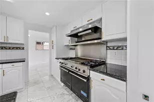 19100 Merion, Porter Ranch, CA 91326 - Photo 23