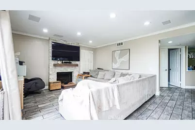 20 Monte Diablo, Pomona, CA 91766 - Photo 13
