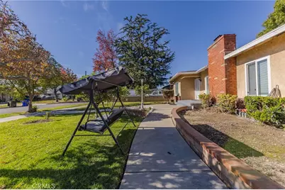 768 W H, Ontario, CA 91762 - Photo 3