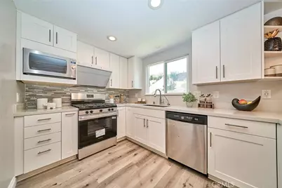 21725 Lost River, Diamond Bar, CA 91765 - Photo 7