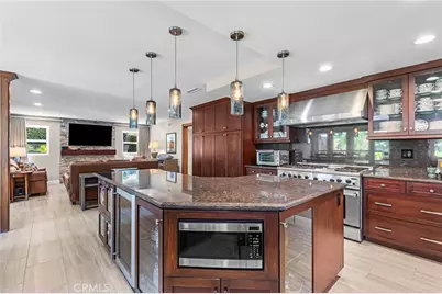 808 S Bluebird, Anaheim, CA 92807 - Photo 15