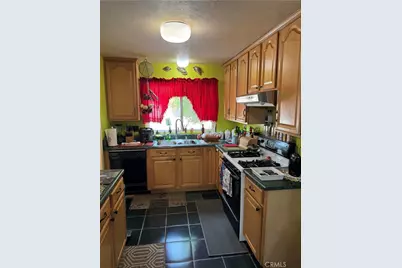 1669 W Phillips Drive, Pomona, CA 91766 - Photo 3
