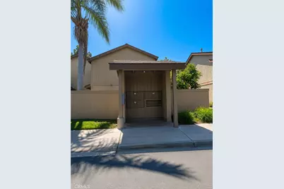 918 S Laurelwood #2, Anaheim, CA 92806 - Photo 3