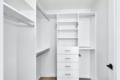1050 S Grand #2001, Los Angeles, CA 90015 - Photo 13