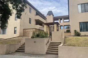 121 S Wilson, Pasadena, CA 91106 - Photo 3