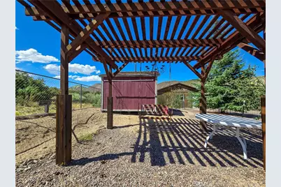 5363 Hess Road, Phelan, CA 92371 - Photo 27