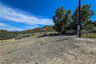 5363 Hess Rd, Phelan, CA 92371 - Photo 29