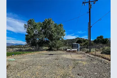 5363 Hess Road, Phelan, CA 92371 - Photo 49