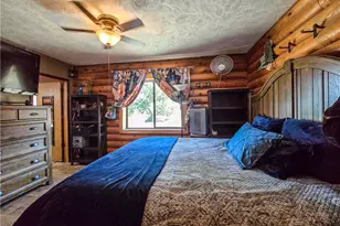 5363 Hess Rd, Phelan, CA 92371 - Photo 13