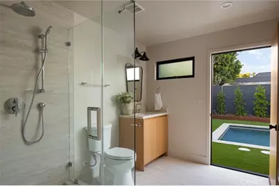 321 N Lucerne, Los Angeles, CA 90004 - Photo 19