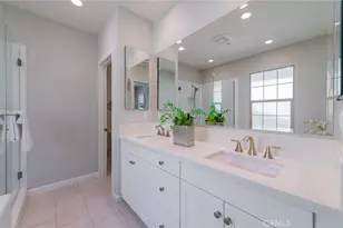 124 Holly Springs, Irvine, CA 92618 - Photo 23