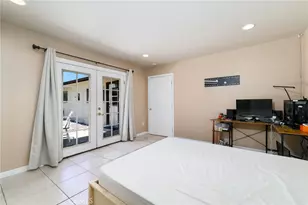 530 W C St, Colton, CA 92324 - Photo 15