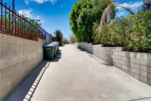 530 W C St, Colton, CA 92324 - Photo 23