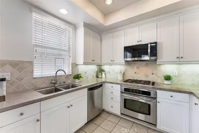 6300 Honolulu, La Crescenta, CA 91214 - Photo 11