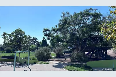 137 Smallwheel, Irvine, CA 92618 - Photo 33