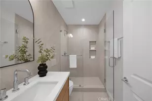 6053 Atoll Ave, Valley Village, CA 91401 - Photo 17