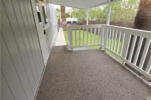14 Yucca Ln, Palm Desert, CA 92260 - Photo 11