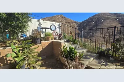 8221 Muir Lane, Riverside, CA 92507 - Photo 25