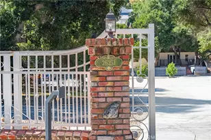 26251 Ravenhill Rd, Canyon Country, CA 91387 - Photo 27