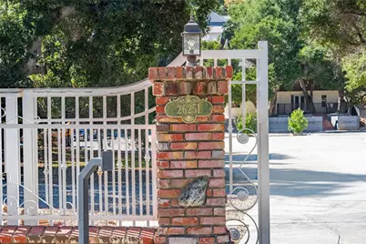 26251 Ravenhill Road, Canyon Country, CA 91387 - Photo 59