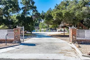 26251 Ravenhill Rd, Canyon Country, CA 91387 - Photo 7