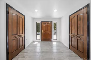 26251 Ravenhill Rd, Canyon Country, CA 91387 - Photo 11