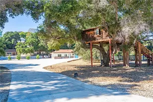 26251 Ravenhill Rd, Canyon Country, CA 91387 - Photo 61