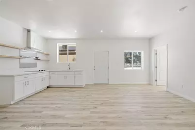 26251 Ravenhill Road, Canyon Country, CA 91387 - Photo 37