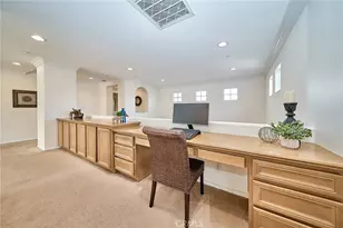 15592 Iron Spring Ln, Fontana, CA 92336 - Photo 25